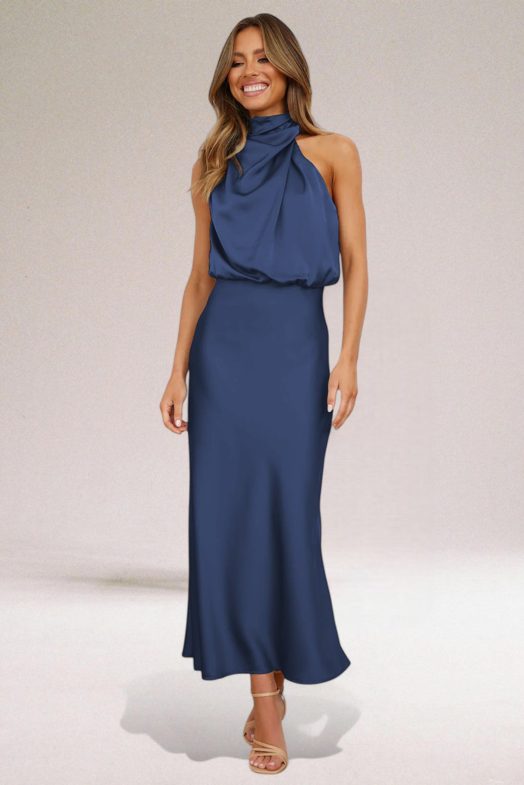 Flavia™ | Robe satinée glamour