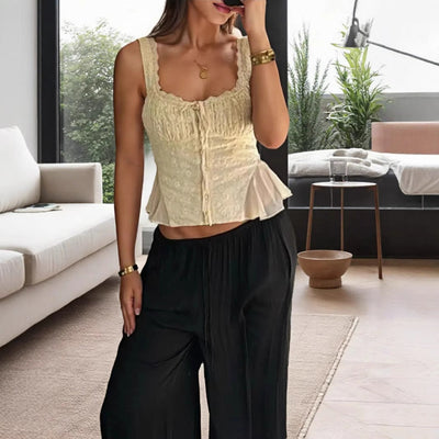 Ensemble Femme avec Top en Dentelle et Jupe Sirène – Coupe Ajustée – Épaules Dénudées – Élégant