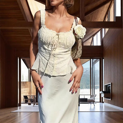 Ensemble Femme avec Top en Dentelle et Jupe Sirène – Coupe Ajustée – Épaules Dénudées – Élégant