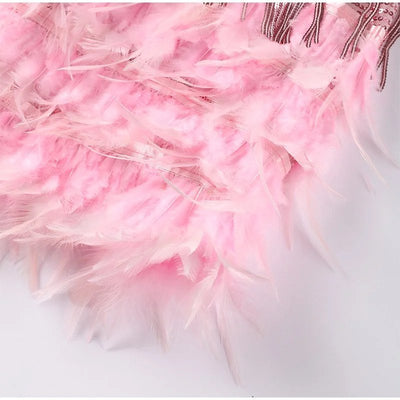 Samba – Une robe de cocktail élégante