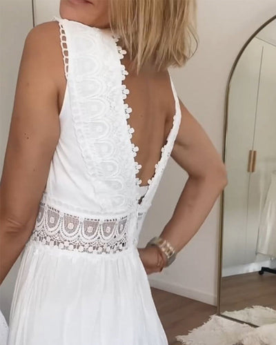 Kim | Robe en Dentelle à Col V ( Épuisée presque )