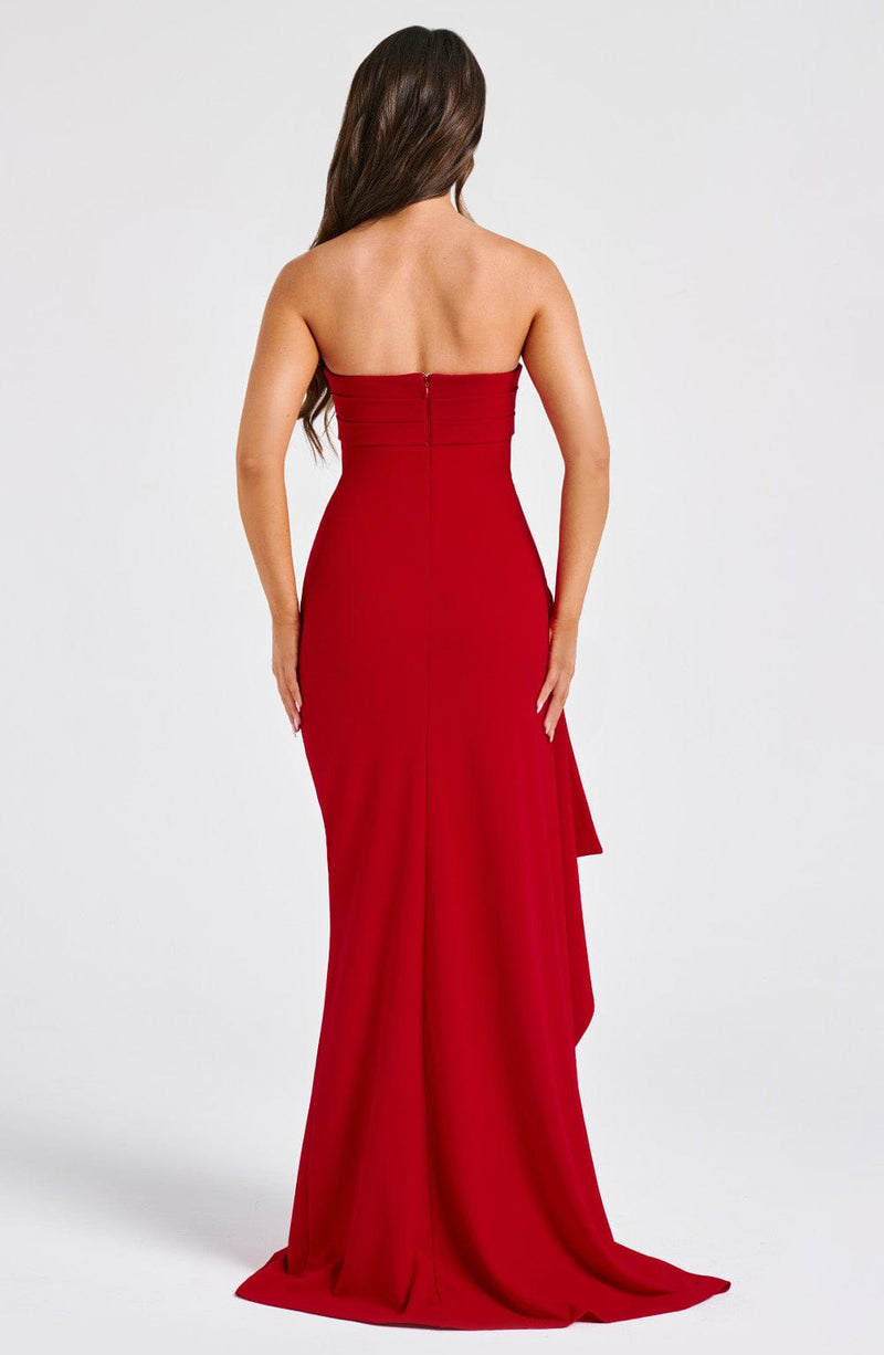 Robe longue de soirée sans bretelles avec fente haute élégante